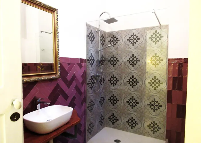 La Perla Bed & Breakfast 3*